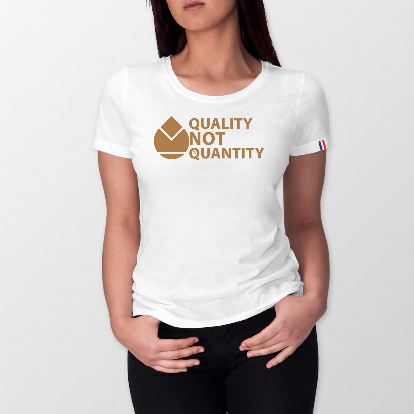 100% organic cotton T-shirt made in France Orfèvres
QUALITY NOT QUANTITY Color Cinnamon.