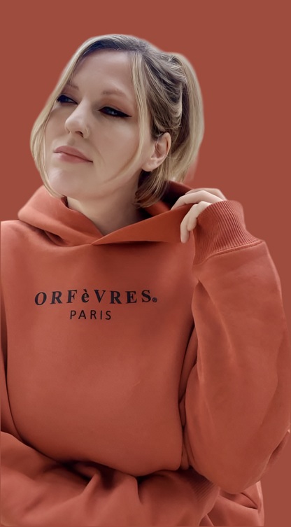Unisex Oversized Premium Hoodie + Orfèvres Paris Onika.