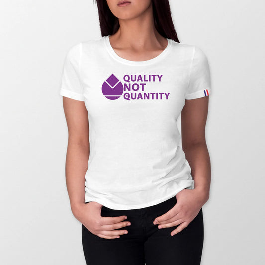 T-shirt 100% coton bio made in France Orfèvres 
QUALITY NOT QUANTITY violet.