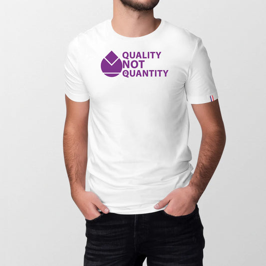 T-shirt 100% coton bio made in France Orfèvres 
QUALITY NOT QUANTITY violet.